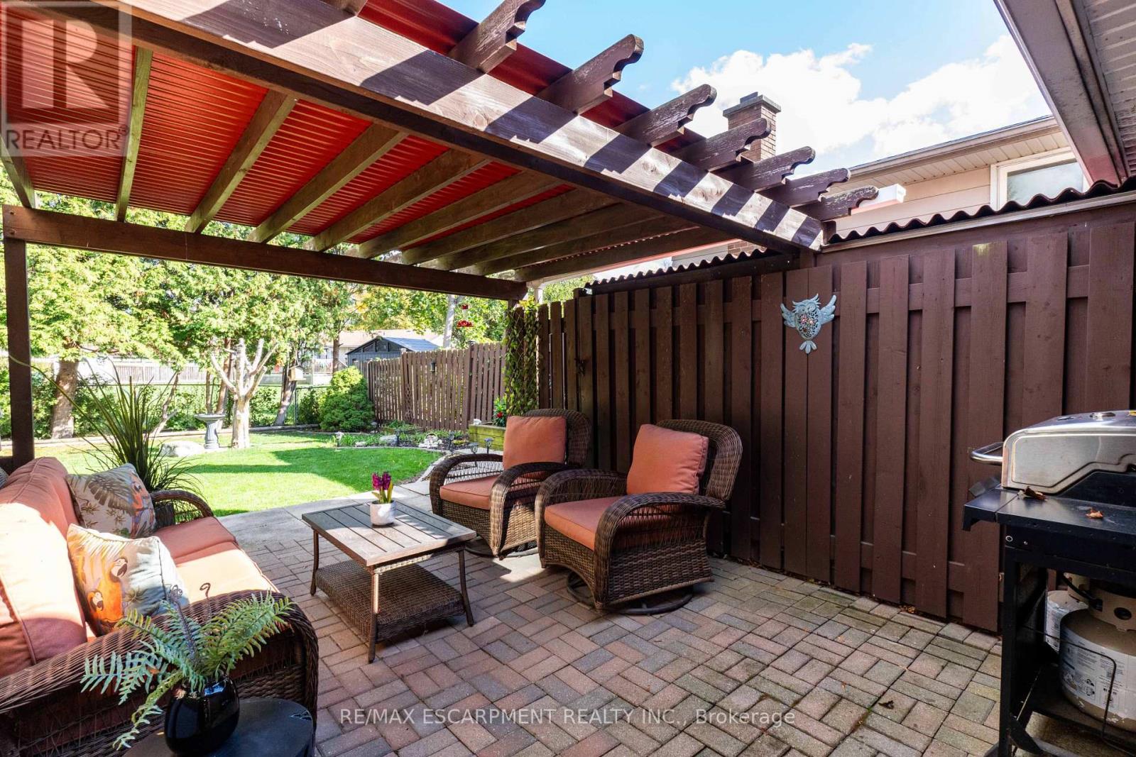 4 Adelaide Avenue, Brantford, Ontario N3S 7H3 - Photo 22 - X12477679