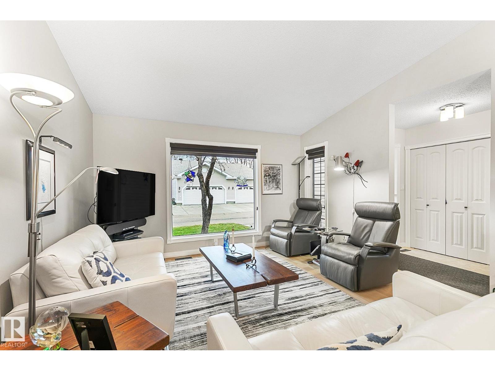 #32 9704 165 St Nw, Edmonton, Alberta  T5P 4W4 - Photo 4 - E4464958