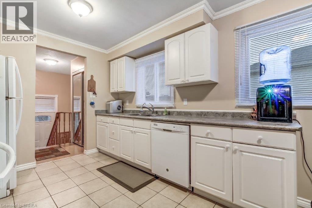 66 D'aubigny Road, Brantford, Ontario  N3T 6J3 - Photo 11 - 40785838