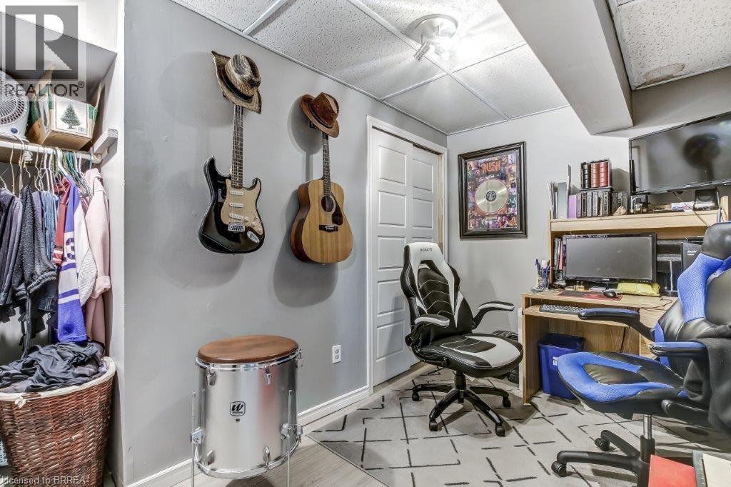 66 D'aubigny Road, Brantford, Ontario  N3T 6J3 - Photo 14 - 40785838