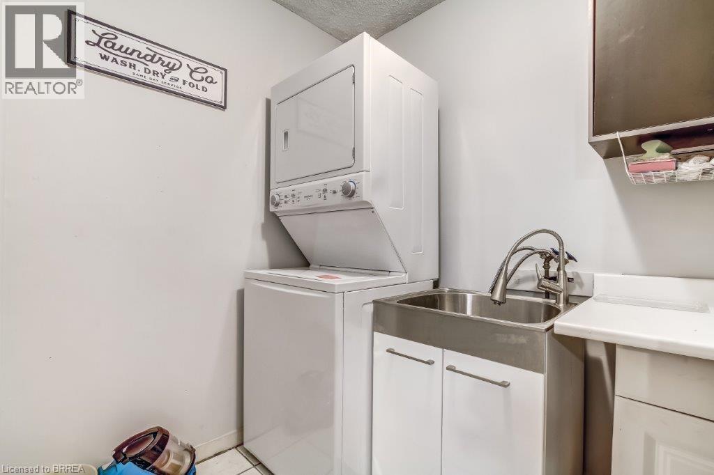 66 D'aubigny Road, Brantford, Ontario  N3T 6J3 - Photo 6 - 40785838