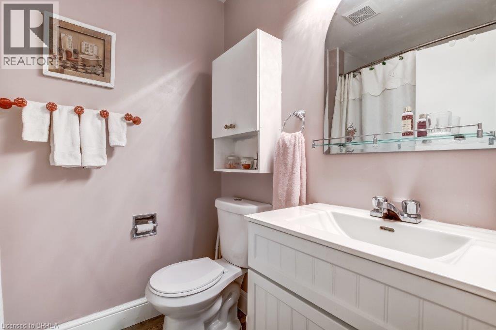 66 D'aubigny Road, Brantford, Ontario  N3T 6J3 - Photo 7 - 40785838