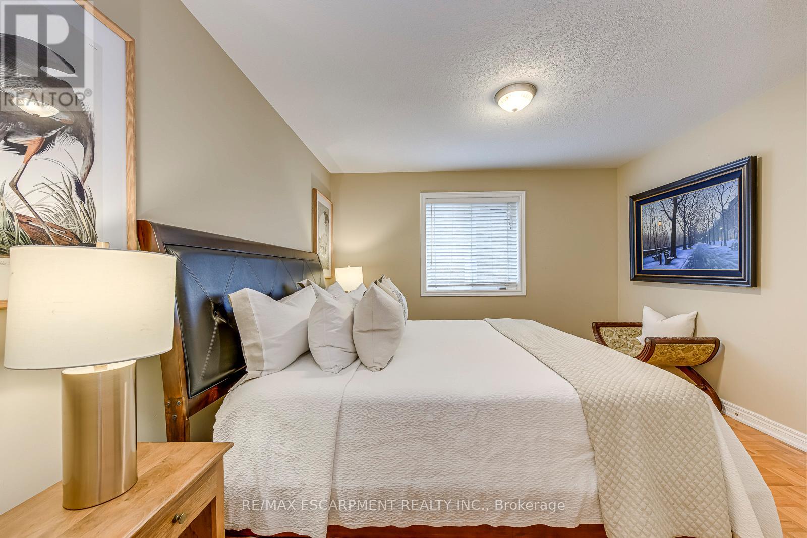 42 Creanona Boulevard, Hamilton, Ontario  L8E 5T2 - Photo 25 - X12518458