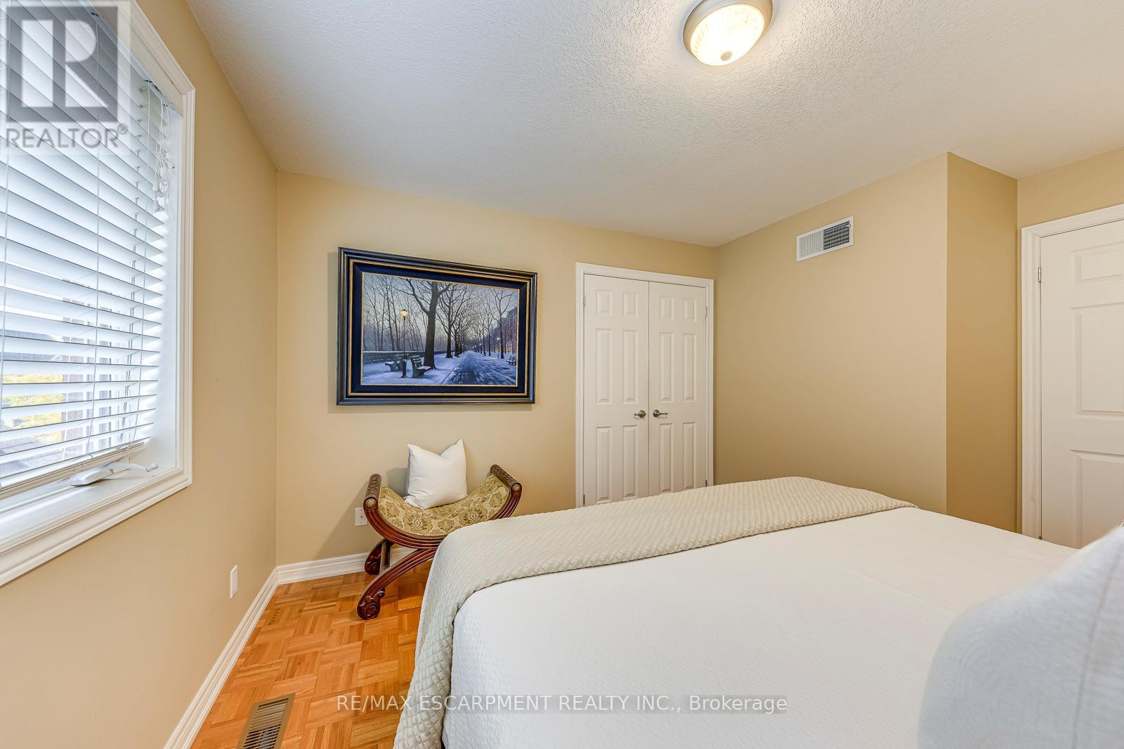 42 Creanona Boulevard, Hamilton, Ontario  L8E 5T2 - Photo 27 - X12518458