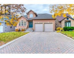 42 CREANONA BOULEVARD, Hamilton, Ontario