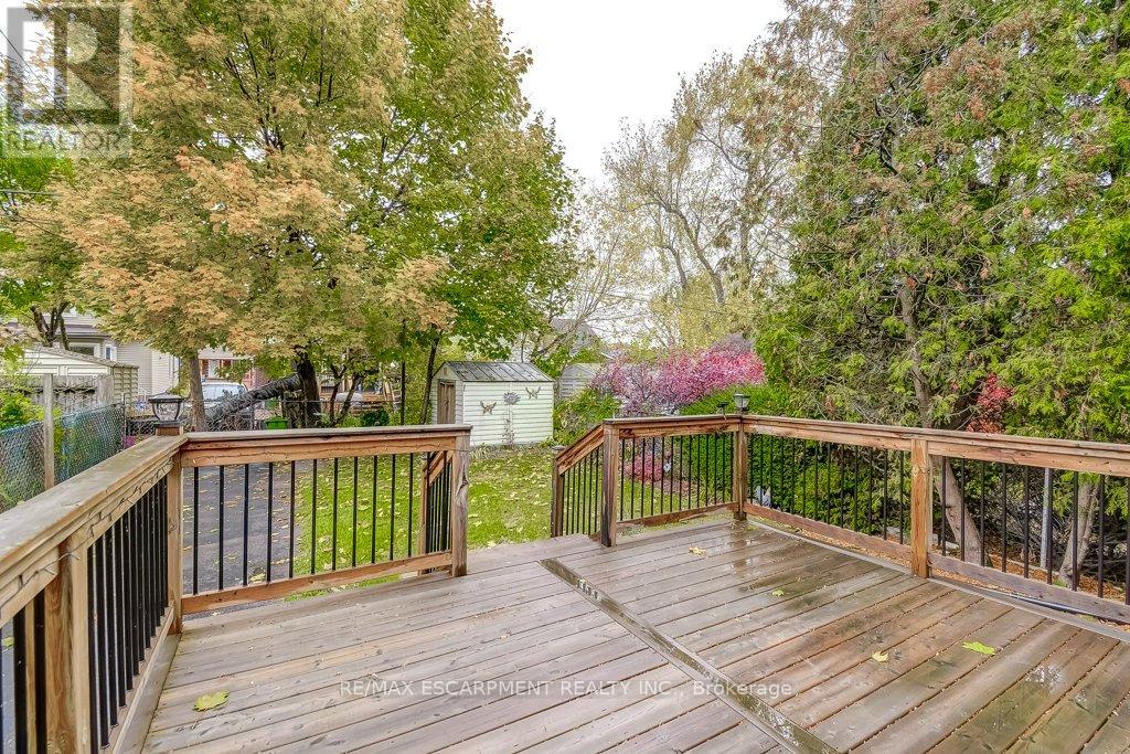 93 Barons Avenue N, Hamilton, Ontario  L8H 5A5 - Photo 23 - X12518470