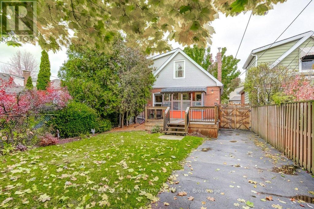 93 Barons Avenue N, Hamilton, Ontario  L8H 5A5 - Photo 25 - X12518470