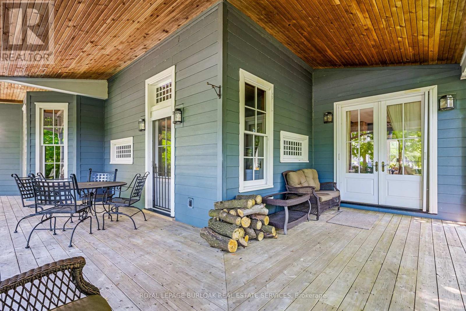 957 Beach Boulevard, Hamilton, Ontario  L8H 6Z7 - Photo 4 - X12518504