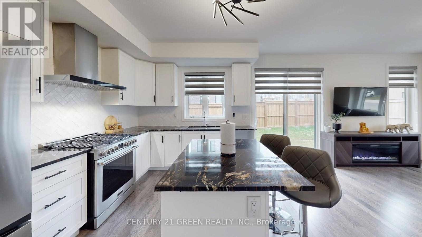 175 Blackbird Way, Hamilton, Ontario  L0R 1W0 - Photo 11 - X12518554