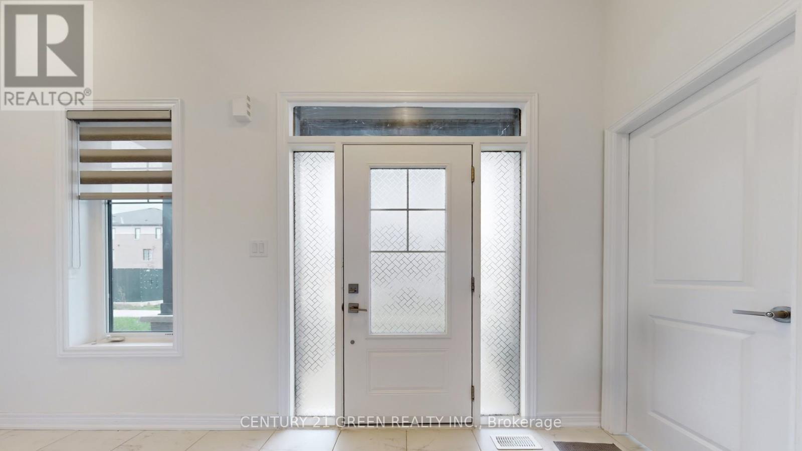 175 Blackbird Way, Hamilton, Ontario  L0R 1W0 - Photo 6 - X12518554