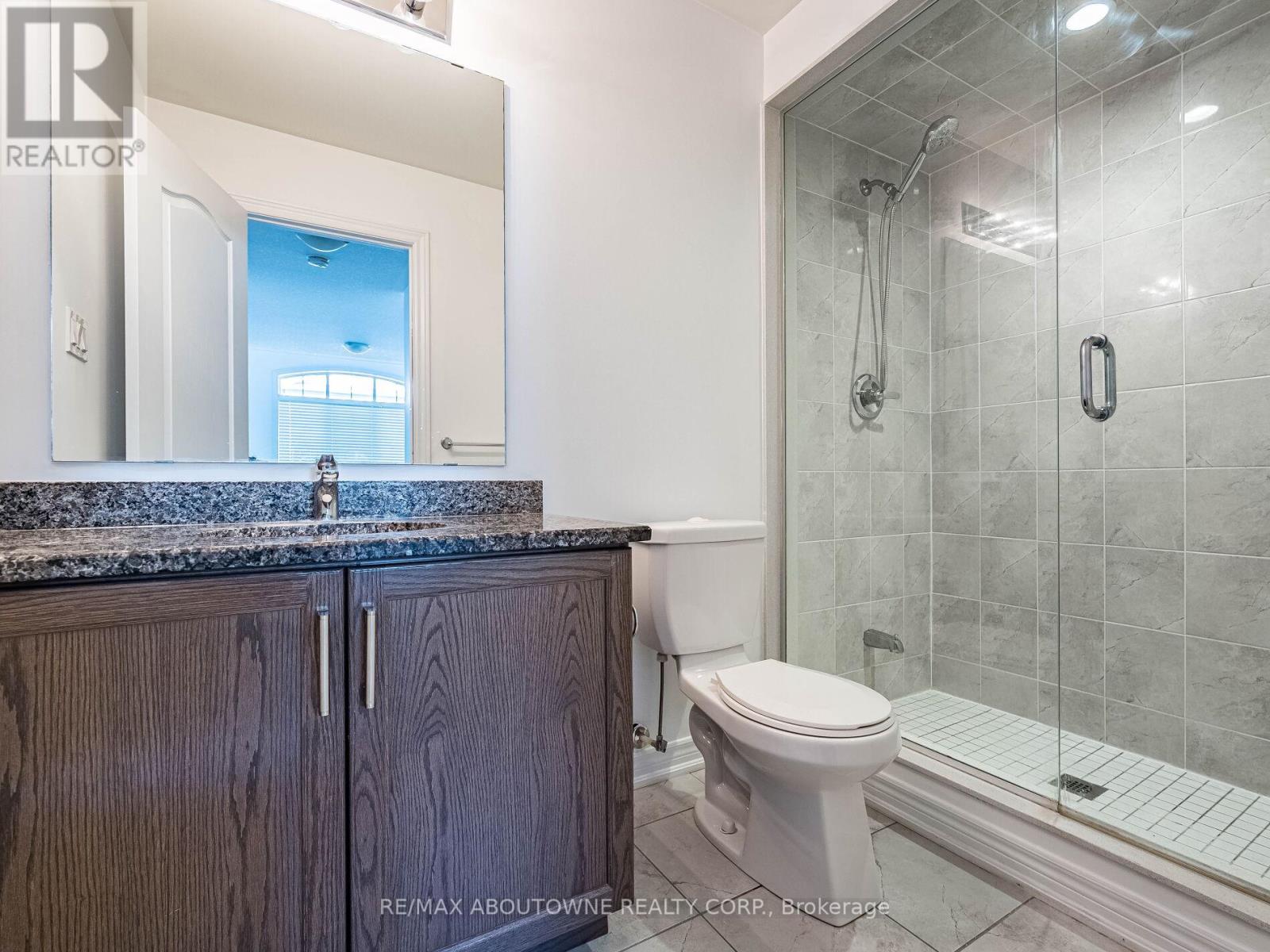 177 Law Drive, Guelph, Ontario N1E 0E7 - Photo 30 - X12518572