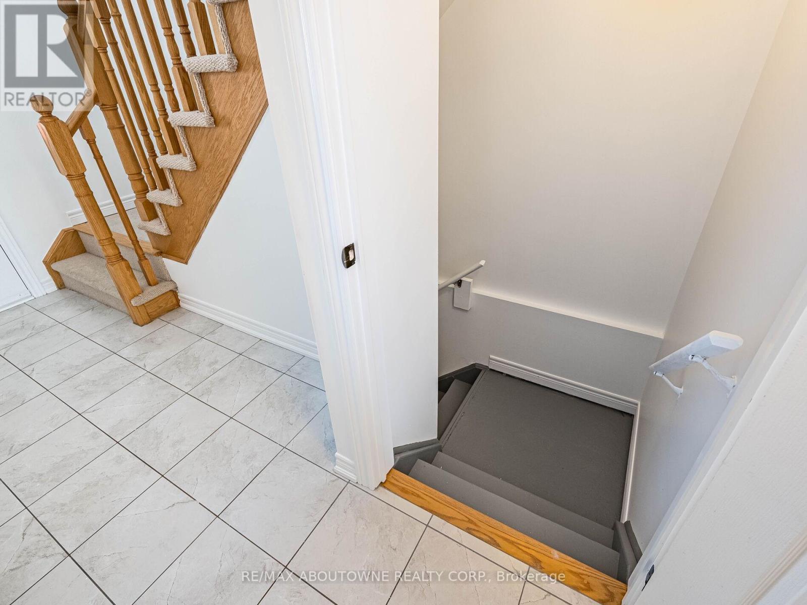 177 Law Drive, Guelph, Ontario N1E 0E7 - Photo 42 - X12518572