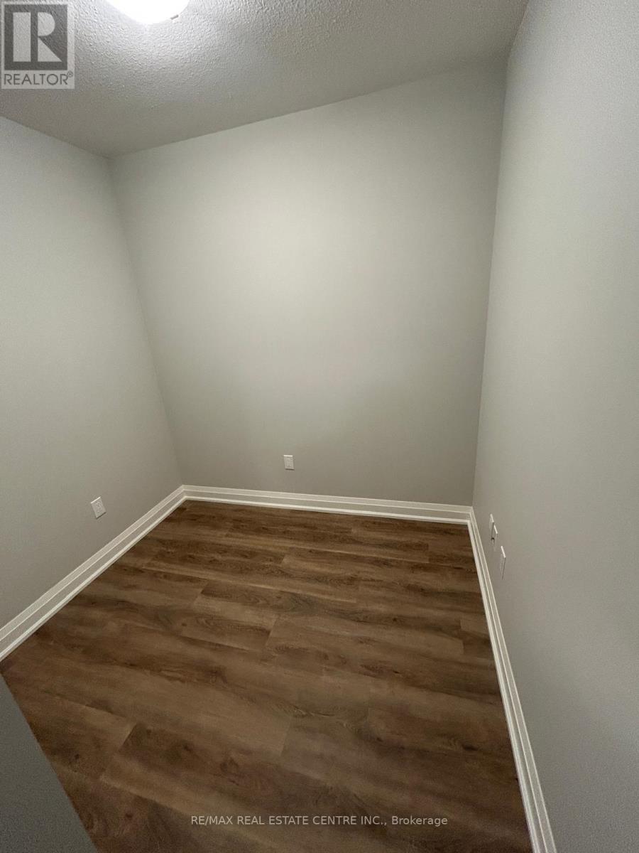 108 - 120 Summersides Boulevard, Pelham, Ontario  L0S 1E1 - Photo 25 - X12518574