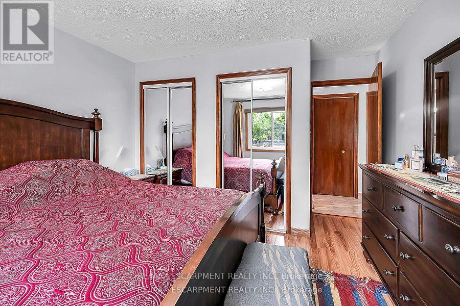 140 Solomon Crescent, Hamilton, Ontario  L8W 2G7 - Photo 31 - X12518576