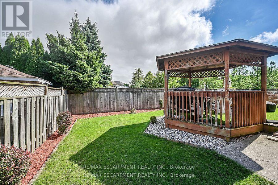 140 Solomon Crescent, Hamilton, Ontario  L8W 2G7 - Photo 44 - X12518576