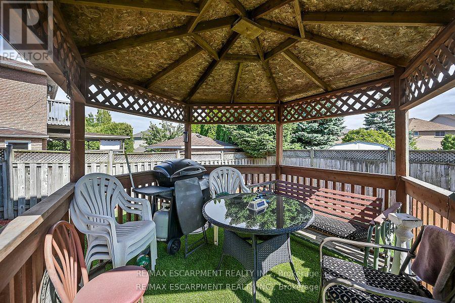 140 Solomon Crescent, Hamilton, Ontario  L8W 2G7 - Photo 48 - X12518576