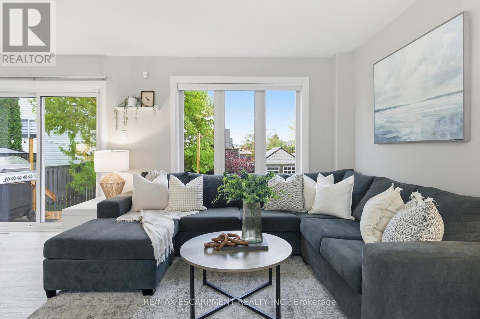 4399 Christopher Court, Lincoln, Ontario  L0R 1B5 - Photo 14 - X12518594