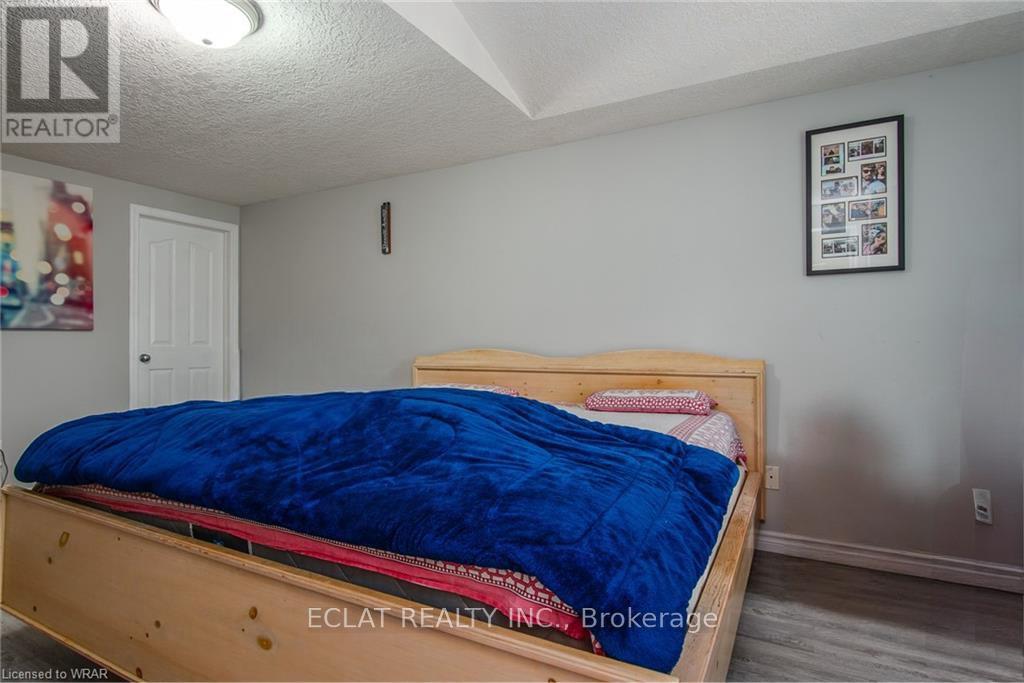 776 Paris Boulevard, Waterloo, Ontario N2T 2Y1 - Photo 21 - X12518630