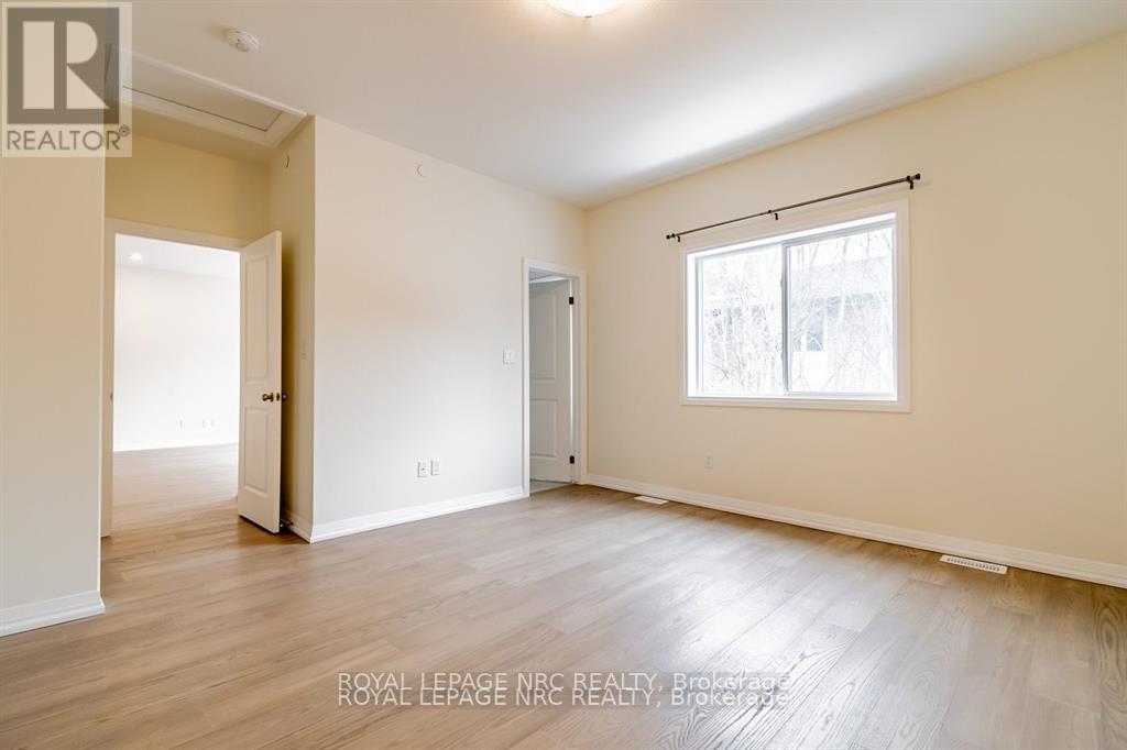 4 - 397 Garrison Road, Fort Erie, Ontario  L2A 1N1 - Photo 22 - X12518684