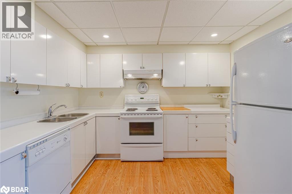 181 Collier Street Unit# 803, Barrie, Ontario  L4M 5L6 - Photo 5 - 40786388