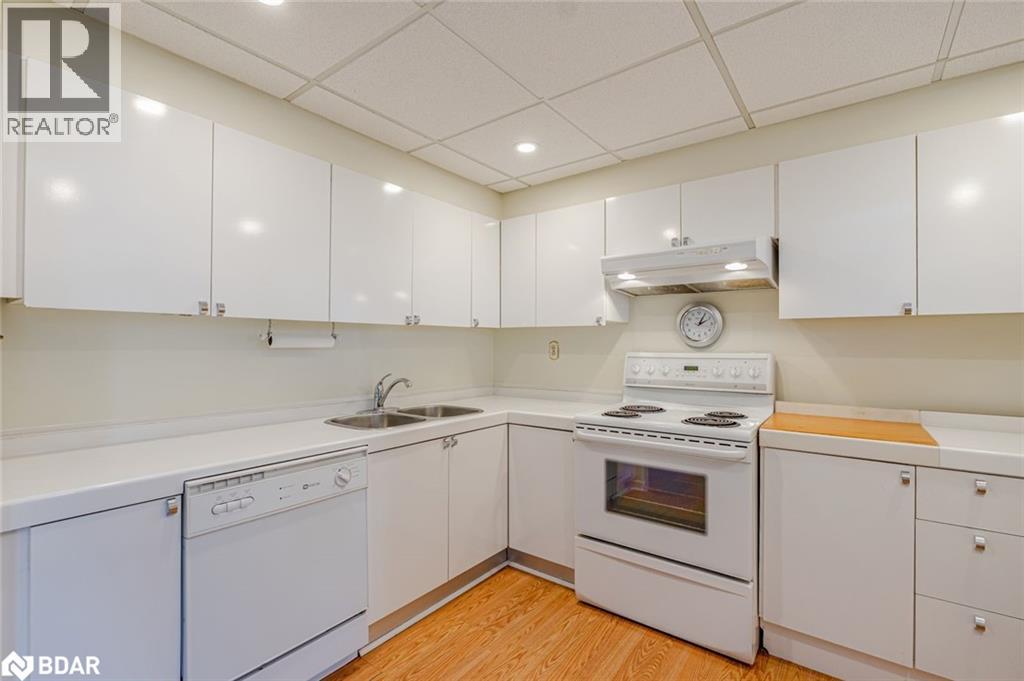 181 Collier Street Unit# 803, Barrie, Ontario  L4M 5L6 - Photo 6 - 40786388