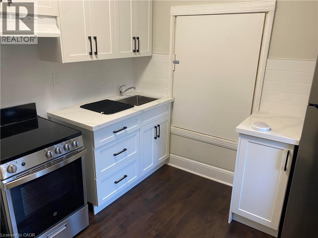 97 E 24th Street Unit# Upper, Hamilton, Ontario L8V 2X9 - Photo 5 - 40786370