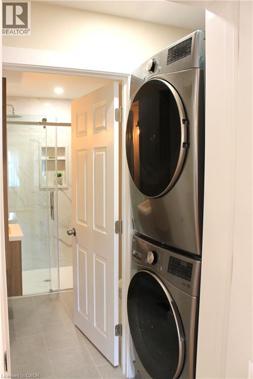 4 John Avenue, Paris, Ontario N3L 2S9 - Photo 6 - 40785748