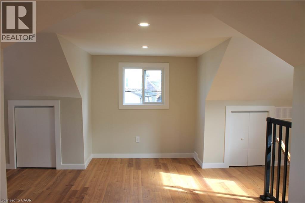 4 John Avenue, Paris, Ontario N3L 2S9 - Photo 15 - 40785748