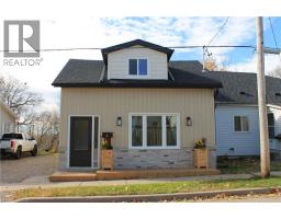 4 JOHN Avenue, Paris, Ontario