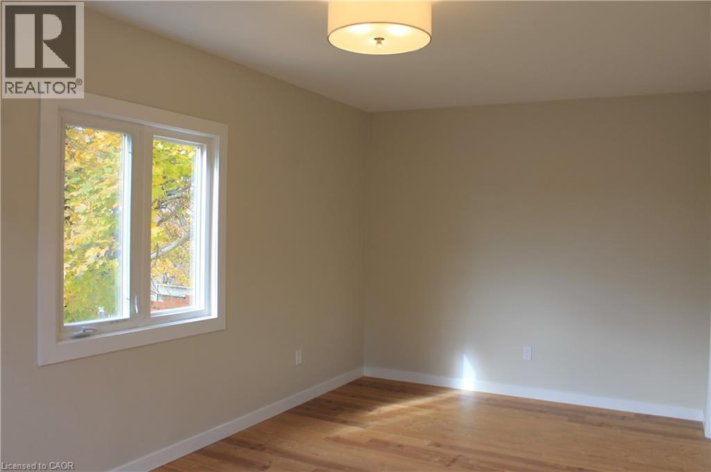 4 John Avenue, Paris, Ontario N3L 2S9 - Photo 18 - 40785748