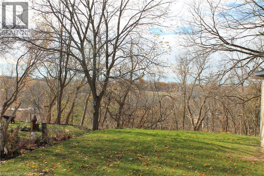 4 John Avenue, Paris, Ontario N3L 2S9 - Photo 30 - 40785748