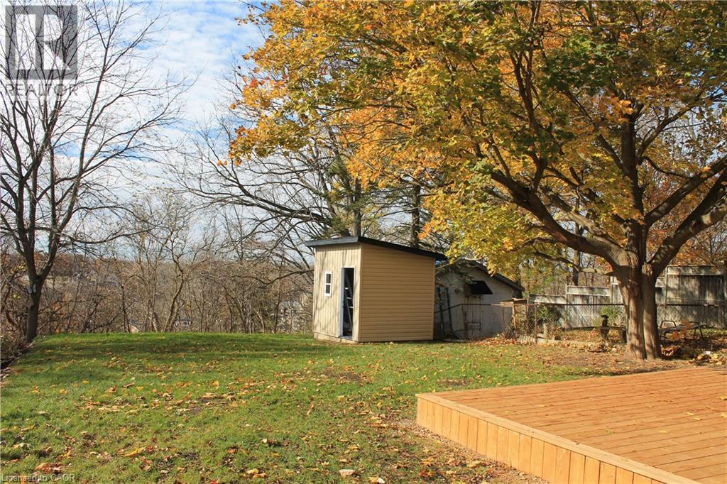 4 John Avenue, Paris, Ontario N3L 2S9 - Photo 28 - 40785748