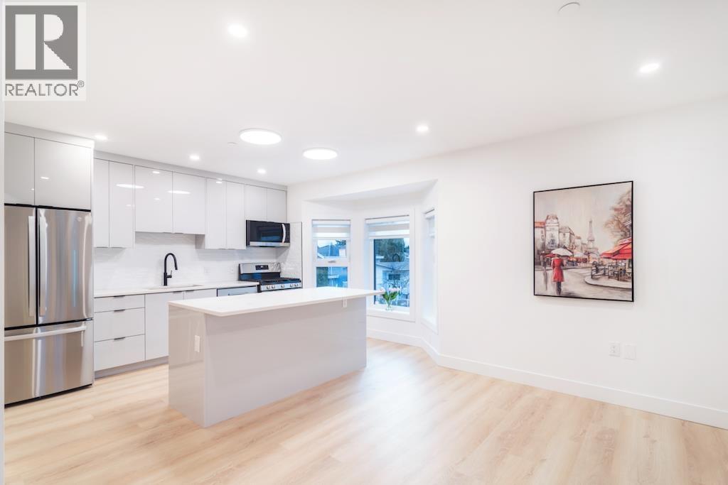 3304 WELLINGTON AVENUE, vancouver, British Columbia