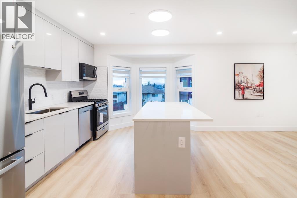 3304 Wellington Avenue, Vancouver, British Columbia V5R 4Y2 - Photo 3 - R3065461