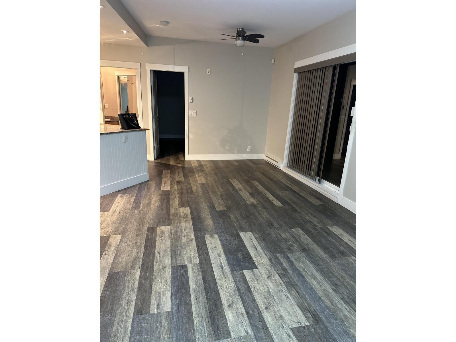 107 2943 Nelson Place, Abbotsford, British Columbia  V2S 0C8 - Photo 4 - R3060580