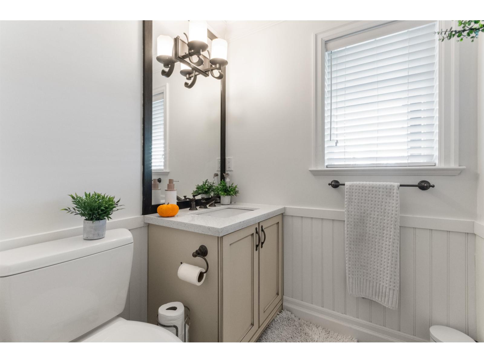 17394 2nd Avenue, Surrey, British Columbia  V3Z 9P9 - Photo 14 - R3063803