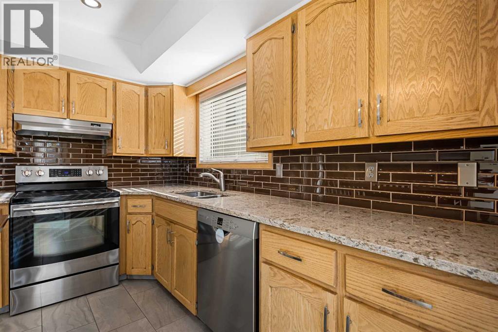 95 Macewan Meadow Way Nw, Calgary, Alberta  T3K 3H9 - Photo 18 - A2267009