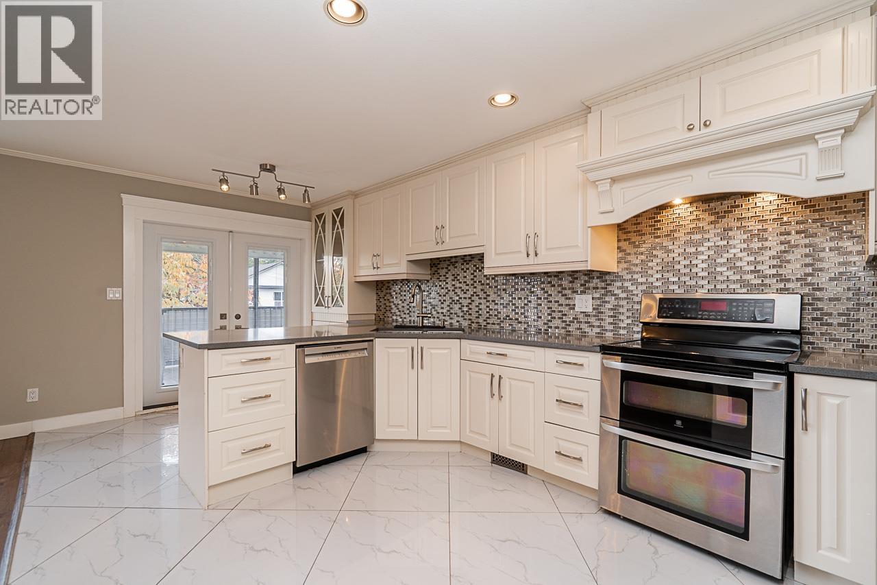 11483 240 Street, Maple Ridge, British Columbia V2W 1A3 - Photo 12 - R3065481