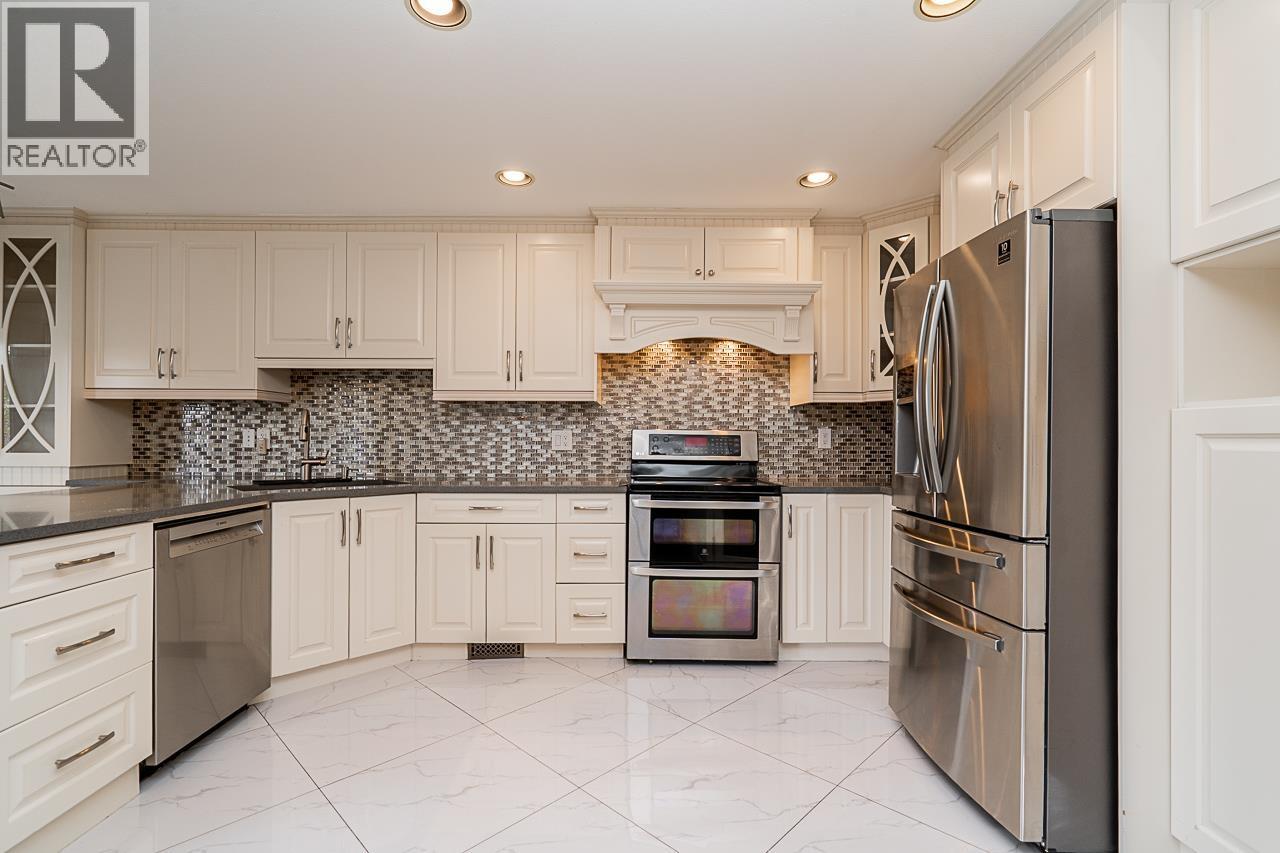 11483 240 Street, Maple Ridge, British Columbia V2W 1A3 - Photo 13 - R3065481