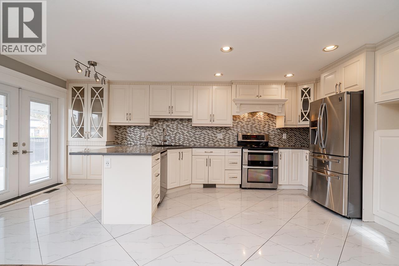 11483 240 Street, Maple Ridge, British Columbia V2W 1A3 - Photo 15 - R3065481