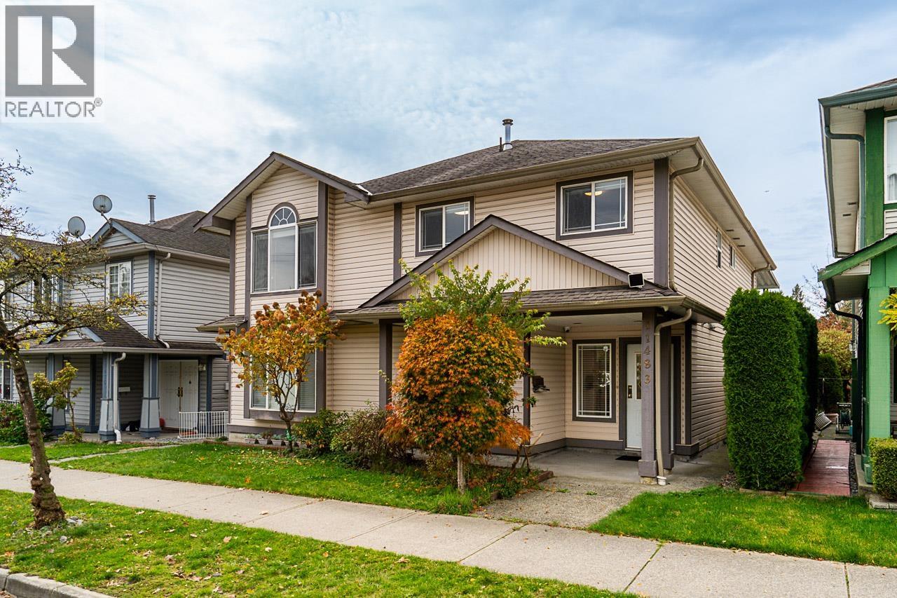 11483 240 Street, Maple Ridge, British Columbia V2W 1A3 - Photo 3 - R3065481