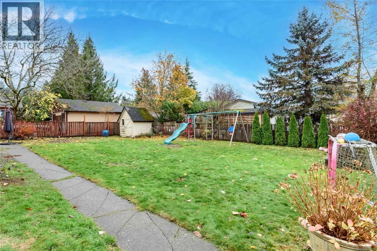 1651 Ascot Ave, Comox, British Columbia  V9M 1A8 - Photo 33 - 1019013