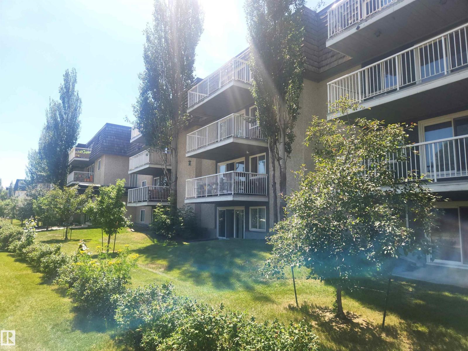 #209 8604 GATEWAY BV NW, Edmonton, Alberta