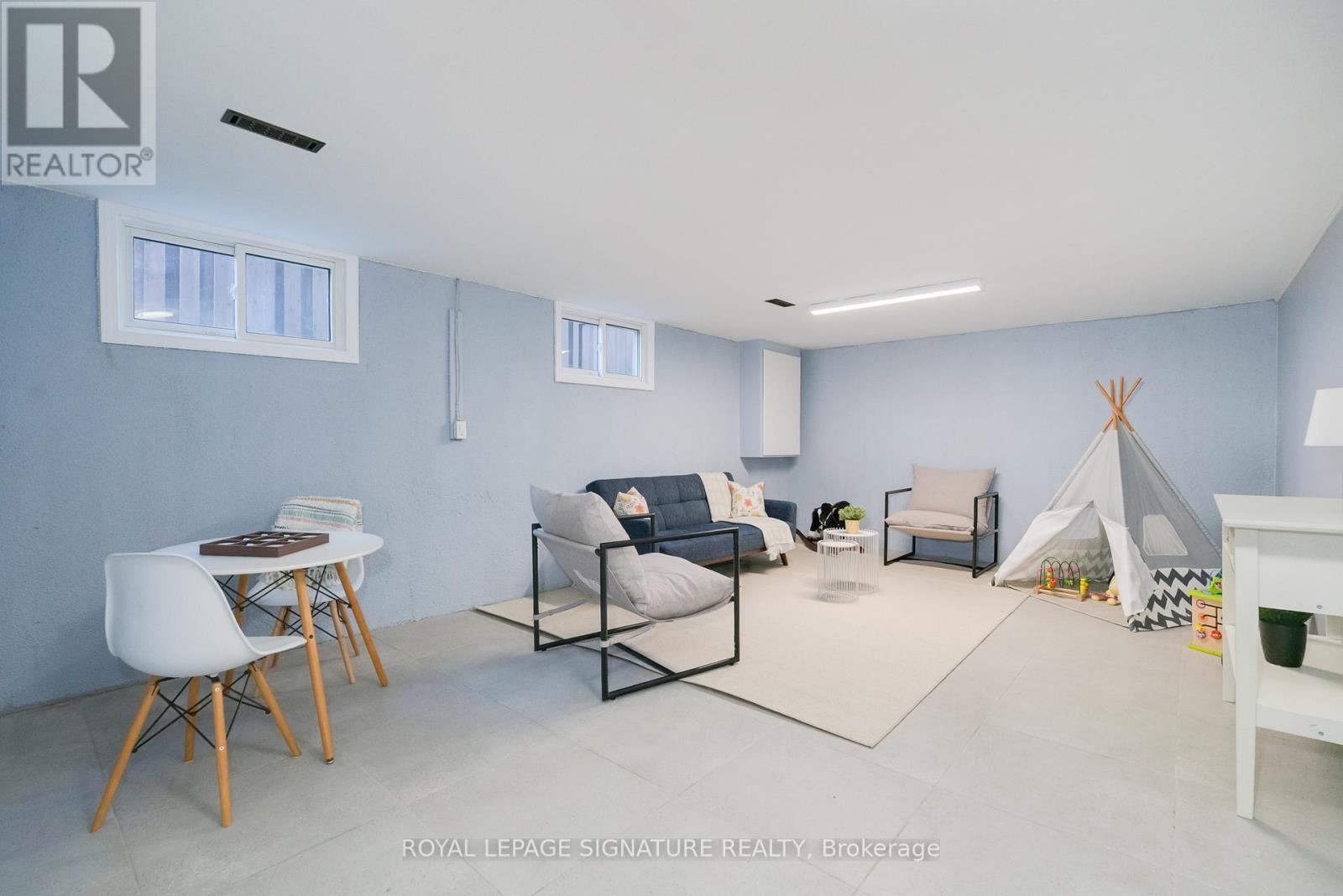 15 Prattley Drive, Toronto, Ontario  M2J 2K1 - Photo 25 - C12518642