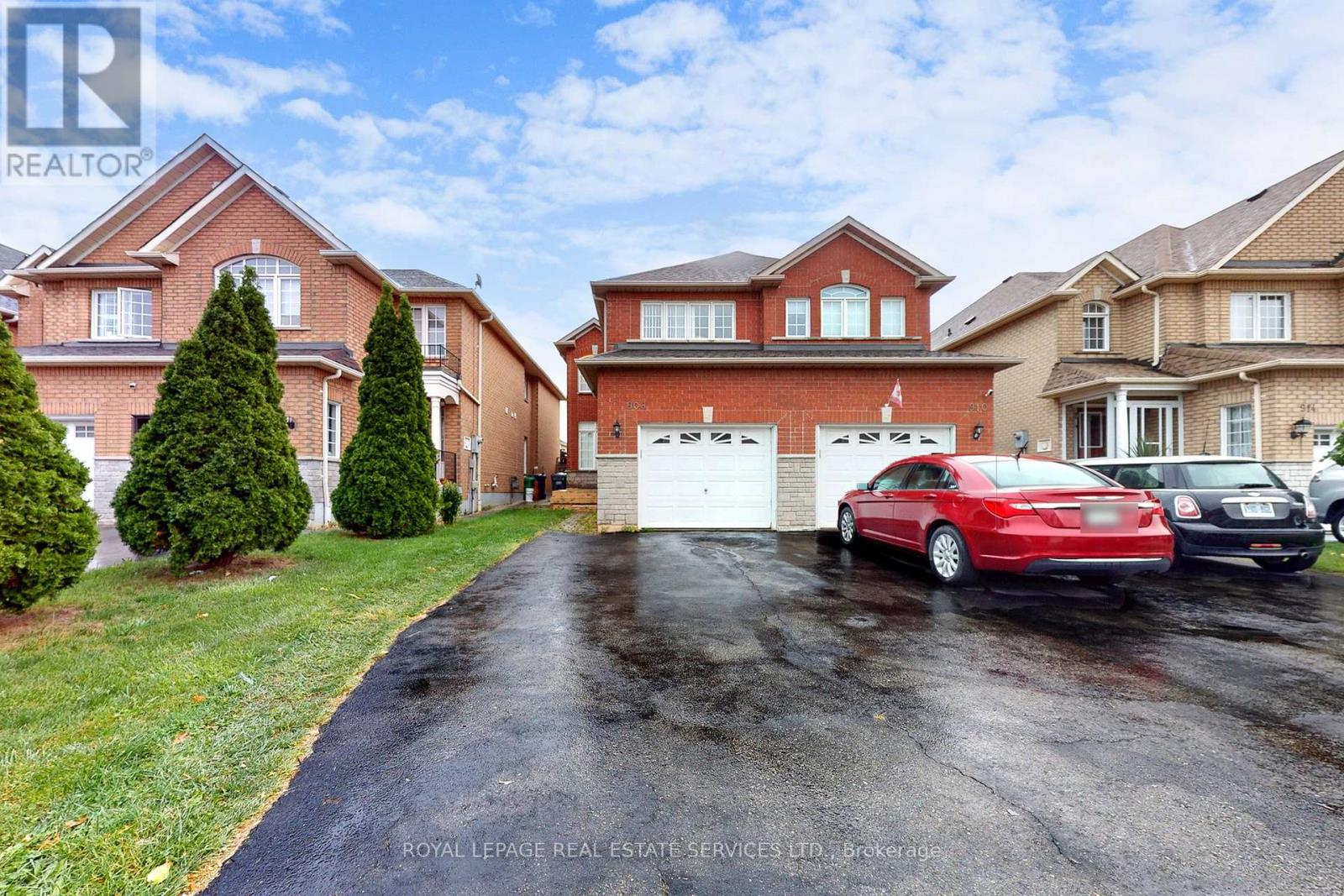 908 STONEBRIDGE AVENUE, Mississauga, Ontario