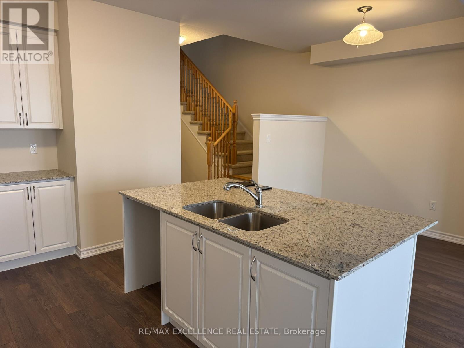 118 Mcgill Avenue, Erin, Ontario  N0B 1T0 - Photo 7 - X12518280