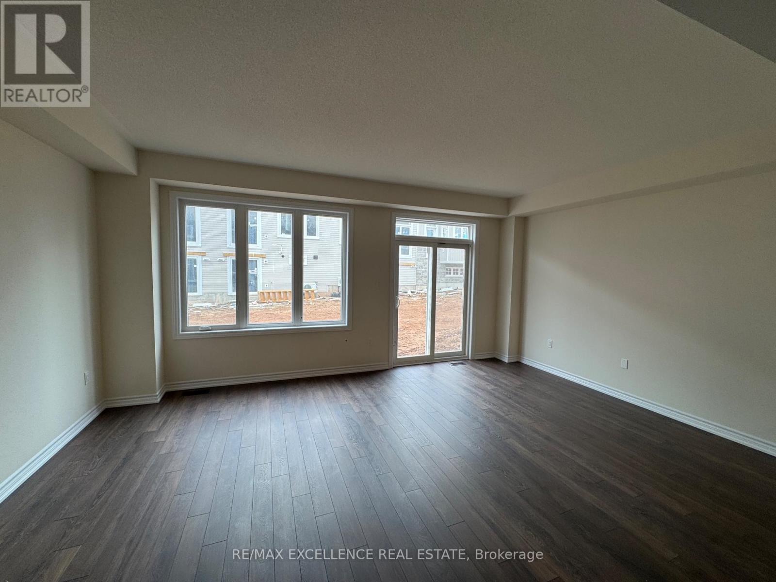 118 Mcgill Avenue, Erin, Ontario  N0B 1T0 - Photo 4 - X12518280