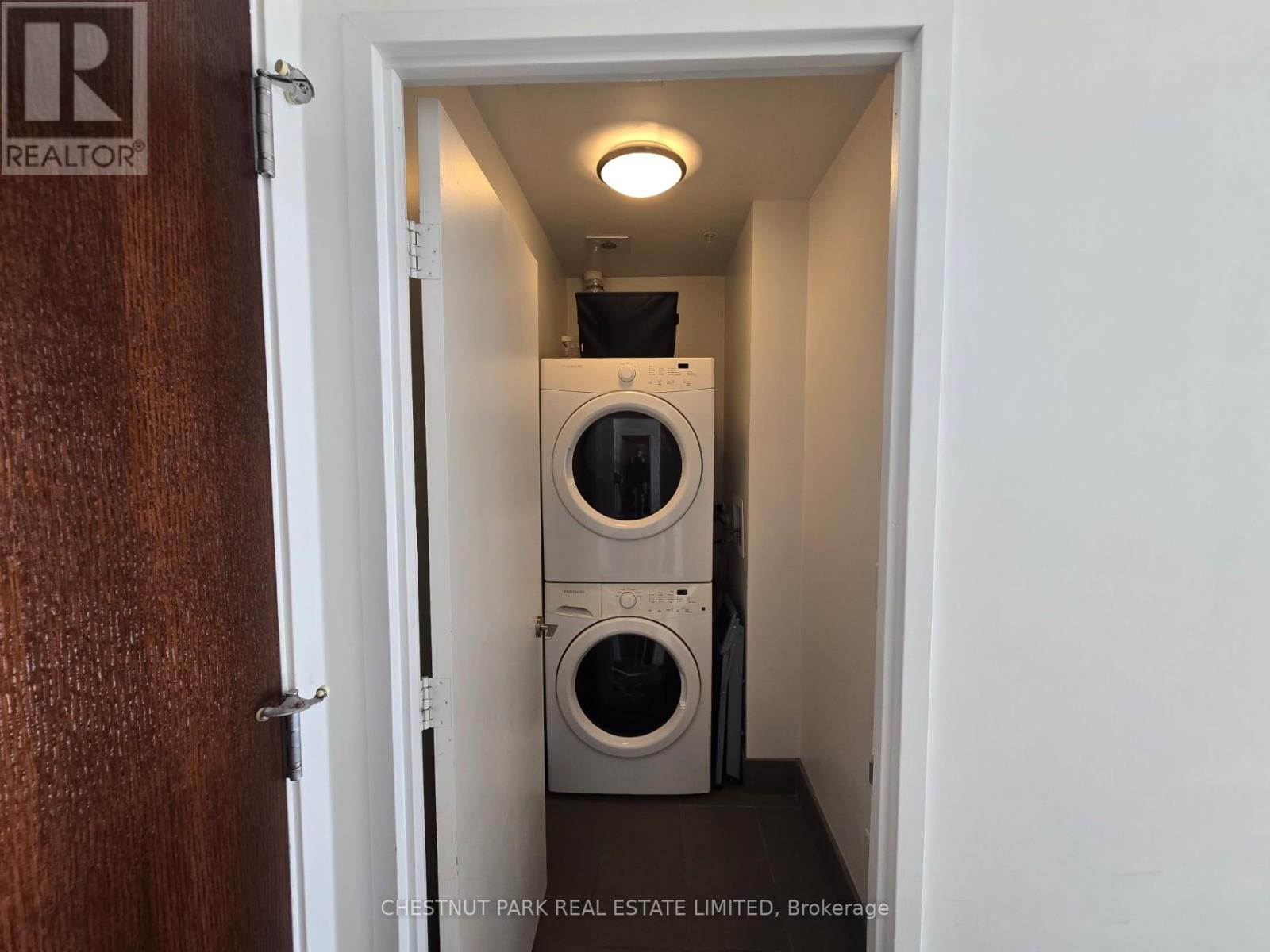 120 Bayview Avenue, Toronto, Ontario  M5A 0G4 - Photo 11 - C12505574