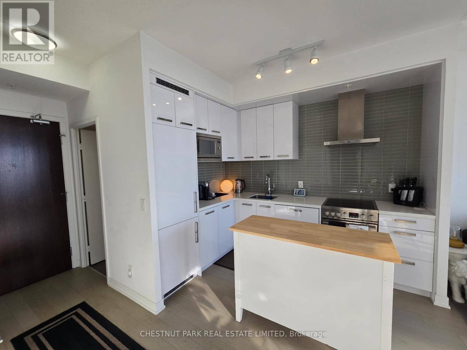 120 Bayview Avenue, Toronto, Ontario  M5A 0G4 - Photo 7 - C12505574