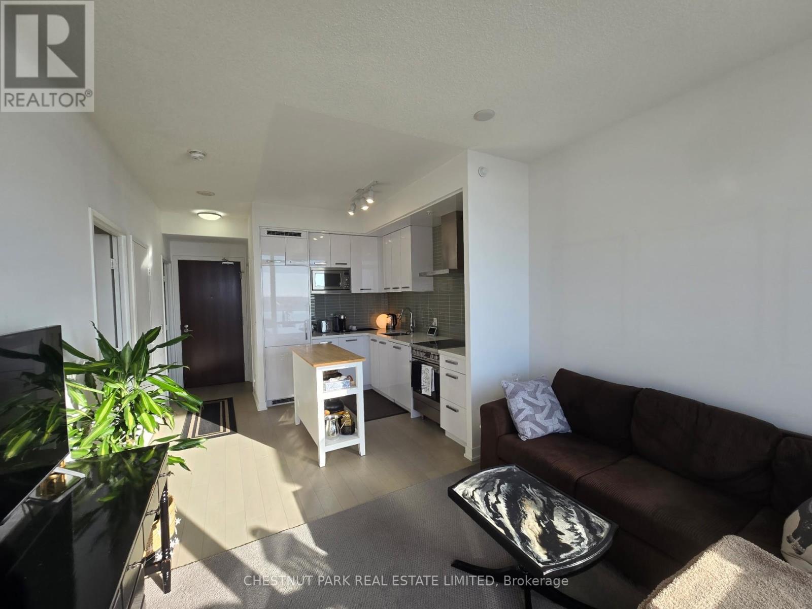 120 Bayview Avenue, Toronto, Ontario  M5A 0G4 - Photo 8 - C12505574